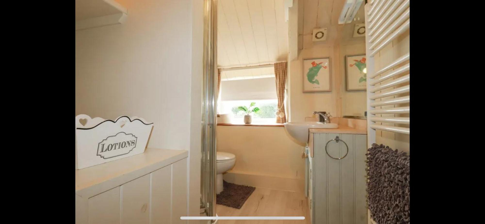 Meadowside Cottage, Characterful Grade 2 Listed Cottage Near To Wadebridge And Padstow Exterior photo